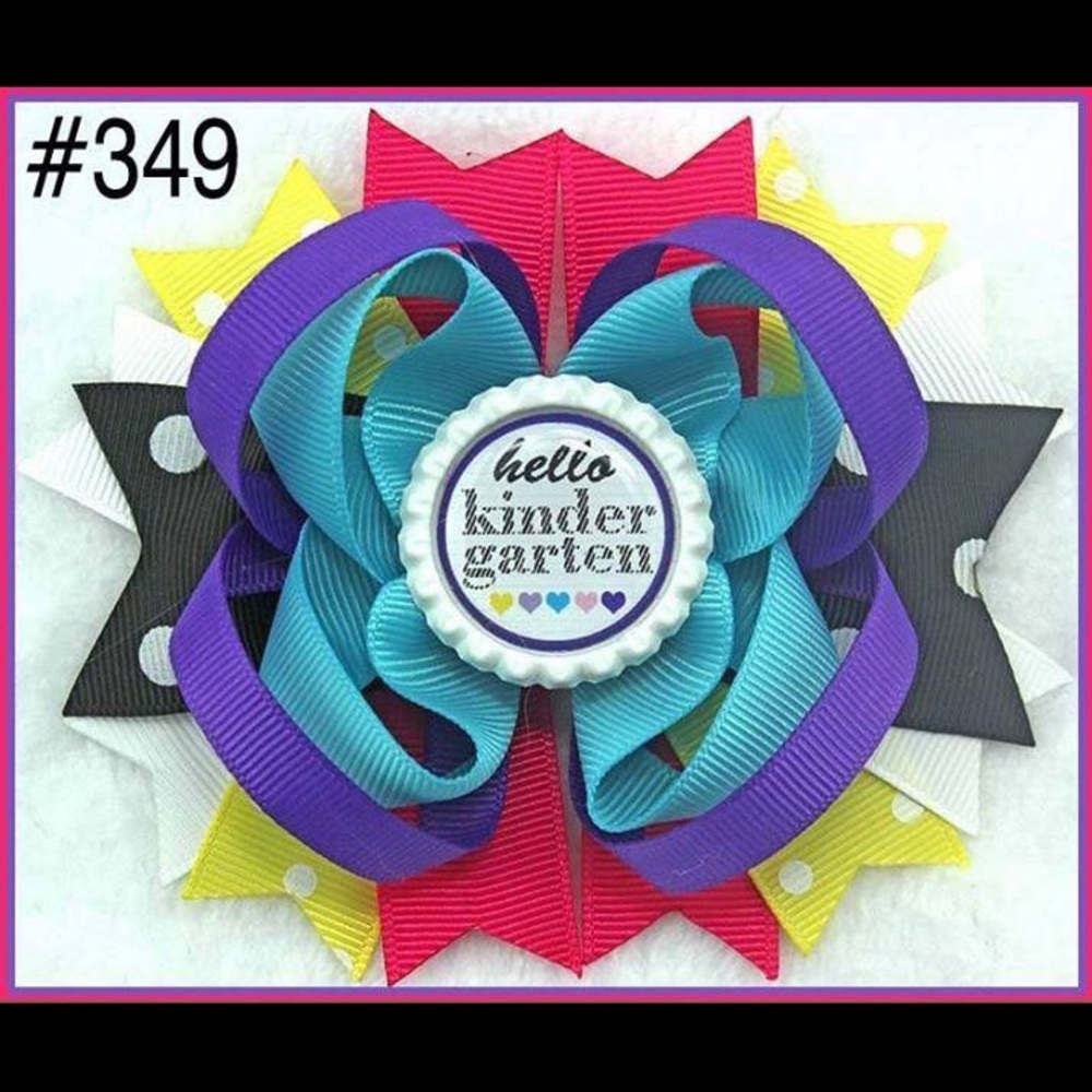 Kindergarten 4.5” Bow